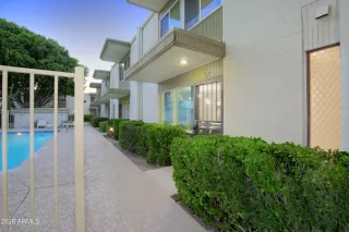 Photo #1: 7019217 Listing 