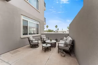 Photo #4: 7019403 Listing 