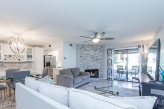 Primary Photo for MLS#: 7019632