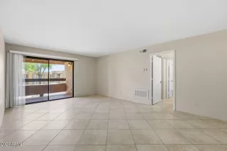 Photo #4: 7019856 Listing 