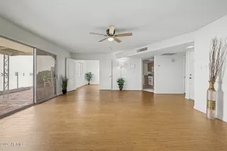 Photo #5: 7020135 Listing 