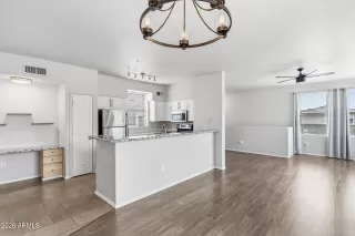 Photo #2: 7020251 Listing 