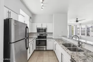 Photo #3: 7020251 Listing 