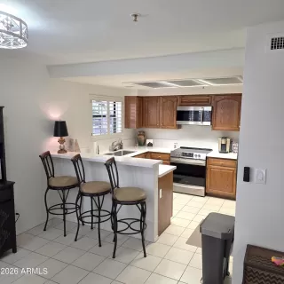 Photo #6: 7020384 Listing 