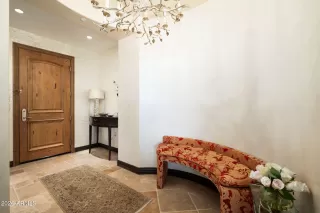 Photo #1: 7020500 Listing 