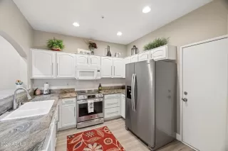 Photo #4: 7020547 Listing 