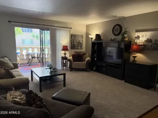 Photo #5: 7020727 Listing 