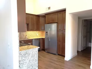 Photo #4: 7020993 Listing 