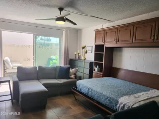 Photo #6: 7021003 Listing 