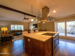 Photo #5: 7021023 Listing 