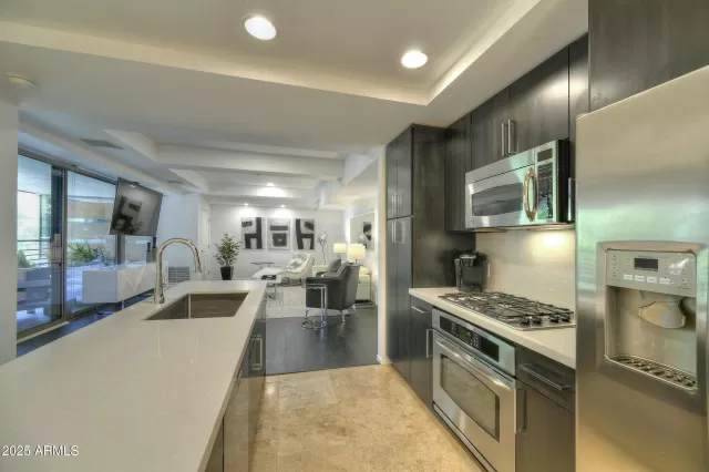 MLS: 7021063 Condo For Sale