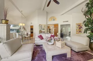 Photo #5: 7021266 Listing 