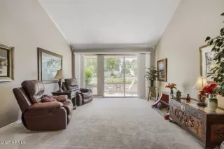 Photo #3: 7021608 Listing 