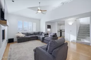 Photo #2: 7021652 Listing 