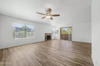 Photo #3: 7021748 Listing 
