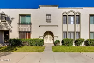 More Details about MLS # 7021934 : 2726 N 60TH STREET