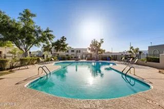 Photo #6: 7021934 Listing 