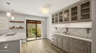 Photo #2: 7022358 Listing 
