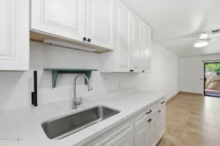 Photo #3: 7022398 Listing 