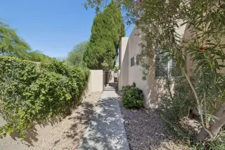Photo #2: 7022675 Listing