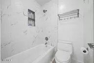 Photo #4: 7022752 Listing 