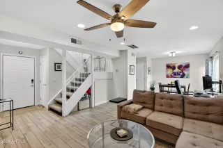 Photo #2: 7022853 Listing 