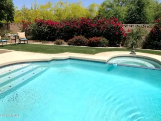 Photo #1: 7023100 Listing 