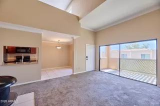 Photo #2: 7023142 Listing 