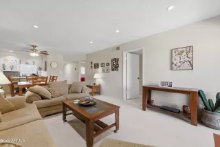 Photo #3: 7023497 Listing 