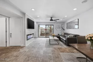 Photo #1: 7024028 Listing 