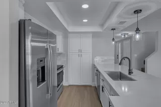 Photo #5: 7024132 Listing 