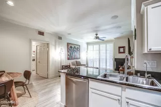 Photo #6: 7024349 Listing 