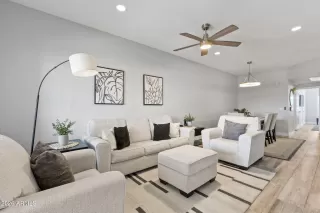 Photo #4: 7024654 Listing 