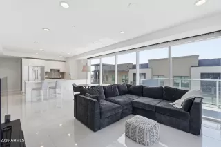 Photo #1: 7024754 Listing 