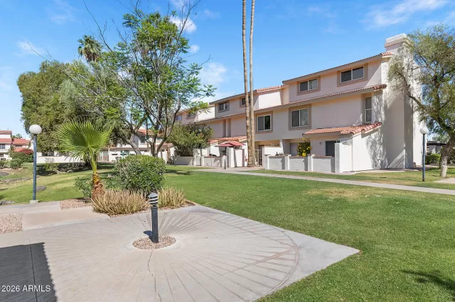 MLS: 7024828 Condo For Sale