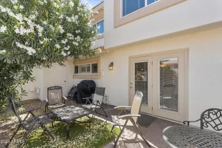 Photo #4: 7024828 Listing 