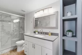 Photo #4: 7024960 Listing 