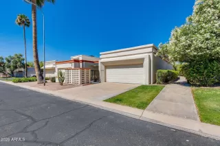 More Details about MLS # 7025182 : 5172 N 77TH STREET