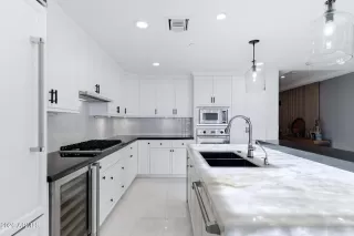 Photo #5: 7025347 Listing 