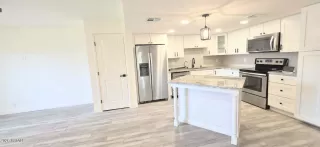 Photo #2: 7025603 Listing 
