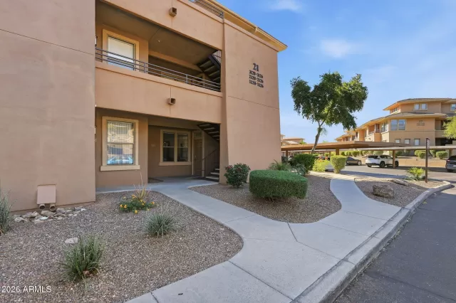 MLS: 7025798 Condo For Sale