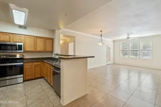 Photo #2: 7025913 Listing 