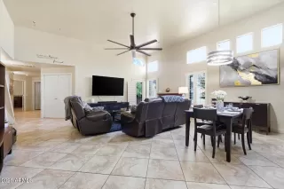 Photo #3: 7026312 Listing