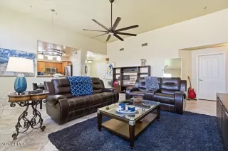 Photo #6: 7026312 Listing