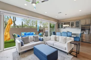 Photo #1: 7026660 Listing 