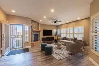 Photo #1: 7026874 Listing 