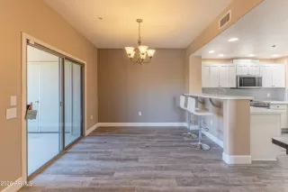 Photo #6: 7026874 Listing 