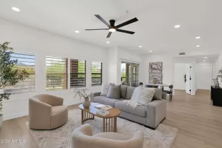 More Details about MLS # 7026901 : 19700 N 76TH STREET 2008#2008