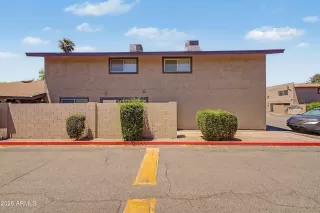 Photo #1: 7026921 Listing 
