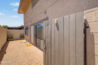 Photo #2: 7026921 Listing 